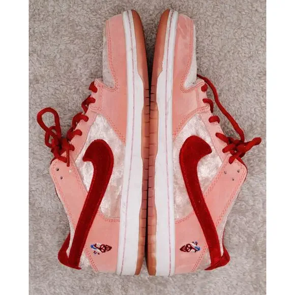 Nike SB Dunk Low Strangelove Pink Red Sneakers Mens 8.5 Womens 10 CT2552-800 - Picture 3 of 16